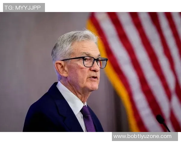 鲍威尔强调球队应在比赛开局展现实力而非仅在最后阶段发力 鲍威尔强调球队应在比赛开局展现实力而非仅在最后阶段发力