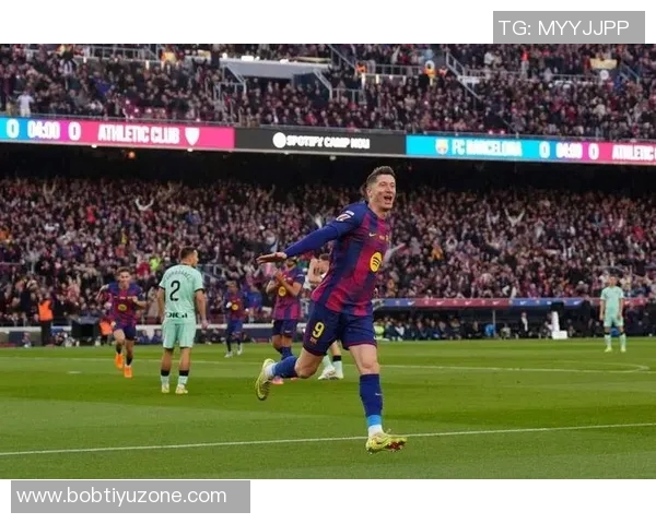 青年欧冠巴萨逆转巴黎克鲁伊维特小儿子精彩兜射锁定胜局