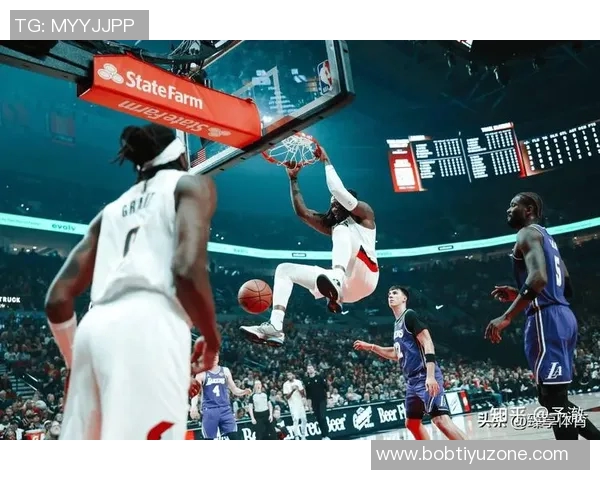 哈登狂砍29分6助助力球队逆转旧主罚球表现出色正负值高达19 哈登狂砍29分6助助力球队逆转旧主罚球表现出色正负值高达19