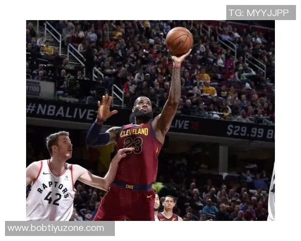 米切尔半场表现亮眼12投7中斩获17分6篮板2助攻且零失误正负值高达19 米切尔半场表现亮眼12投7中斩获17分6篮板2助攻且零失误正负值高达19